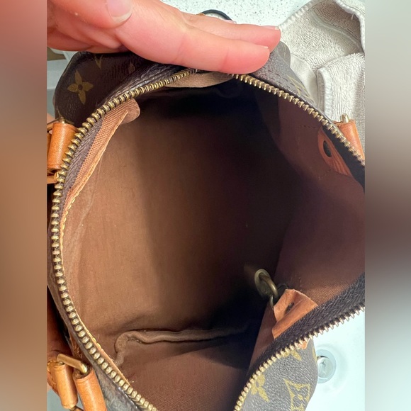 90s Speedy Louis Vuitton - Picture 11 of 15